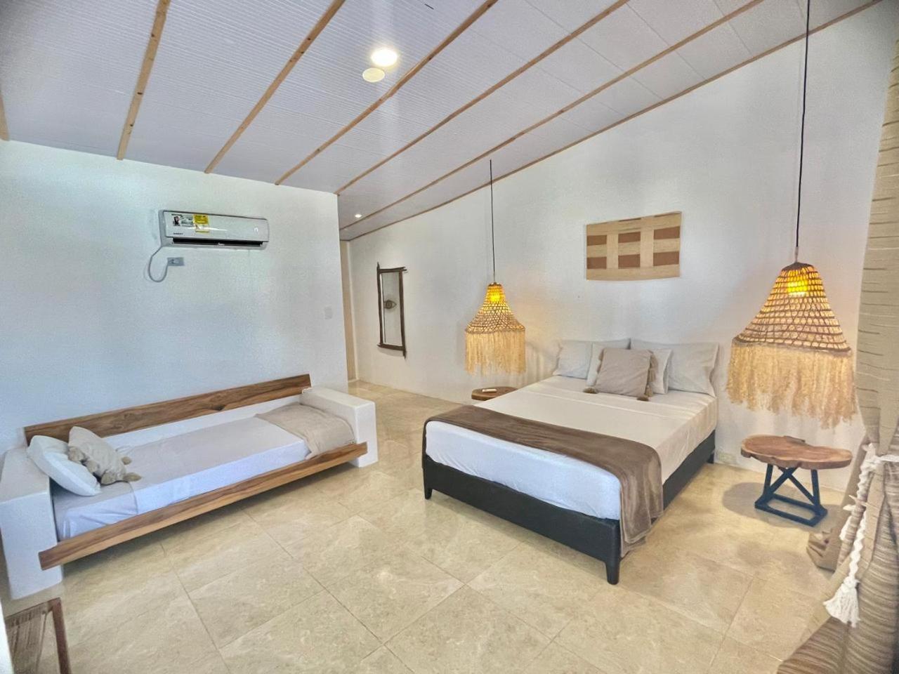 Aiwa Hotel Mayapo Bagian luar foto